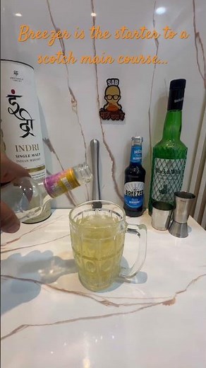 Breezer is the starter to a scotch main course… #breezer #bacardi #cocktails#asmr #trendingshorts