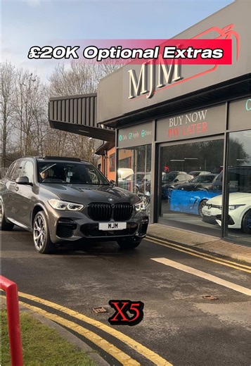 Explore the Luxury of BMW X5 30d SUV