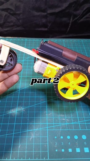 Sirf 2 Minutes Mein Banayein Powerful Toy Car! 🤖 #tecinindia #diycar #minicar