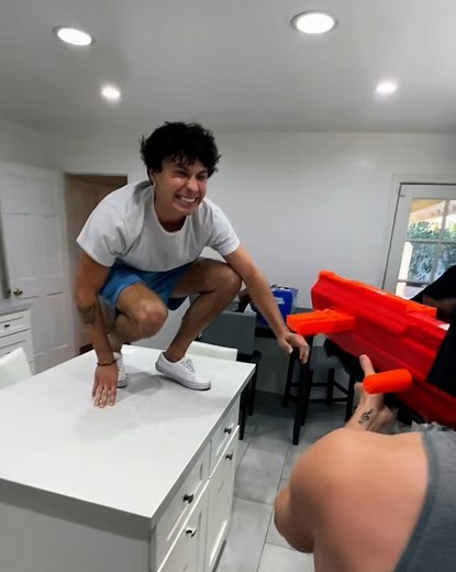 This 'Quiet Place' game looks such a laugh 😂 | LADbible