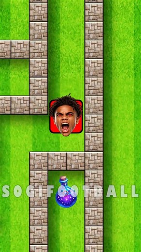 NEW FOOTBALL MAZE CHALLENGE ⚽ MESSI vs RONALDO vs MRBEAST 😱 Who Will Win? 🔥 | Fan Animation #shorts