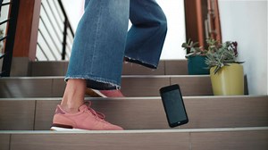 We’ve all been here. Get Total Mobile Protection for cracked screen repair. So it’s like it never even happened. | Verizon