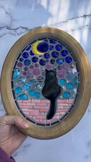 Mini mosaics are back! Stay tuned to see more from this mini collection 🫶🏻 • • • • • • • • • #newart #artist #mosaic #mosaicart #artwork #mosaicartist #mosaics #minimosaic #art #cat #catlovers #collection #newcollection #artlovers #ArtLoversCommunity | Sarah Campbell Creations