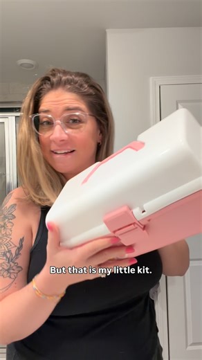 Kiera | Doula + Surrogate on Instagram: "I’m not type A or anything… Surrogate. Surrogacy journey. FET prep. Frozen embryo transfer. IVF. PIO. Progesterone in oil."