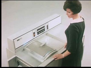 Xerox 2400 Office Copier: Making Copies & Managing Work Backlog