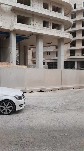 Huge apartment being constructing in front of TaDirjanu supermarket in Marsalforn, Gozo - Malta | Lucky Luke