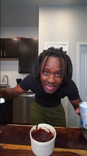 Easy Mud cake That Only Takes 45 Sec To Make