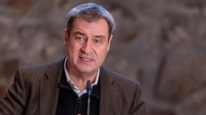 Neue Corona-Regeln: Hier sehen Sie die Pressekonferenz mit Söder im Live-Stream