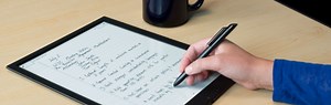 Sony Digital Paper resiste e rilancia. Ora costa 799 dollari