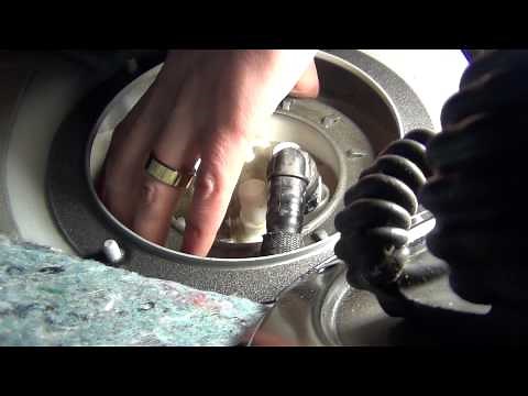 BMW e90 335i fuel pump ring removal tips