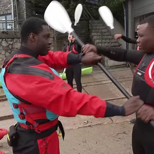 Find out how recruits get their first taste of life onboard a Royal Navy vessel 🌊 Forces News reporter Tim Cooper takes a tour of a former Hunt-class minesweeper used in basic training ⚓ 📺 Watch here 👇 | Forces News