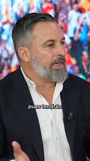 “Hace falta más inmigración”… Atención a la respuesta de Santiago Abascal en Periodista Digital 👀‼️ | VOX España