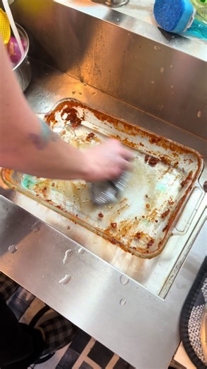 Say goodbye to those Brillo pads and say hello to these dishwashing rags! 😁 #tiktokshop #dishwasher #rags #cleaning #cleaningtiktok