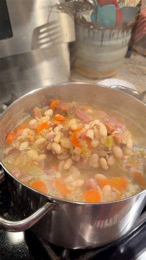 This is my favorite soup to make when I have a meaty leftover ham bone. So cozy and delicious served with a pan of steaming hot skillet cornbread. Enjoy! ☀️ Ham Bone Bean Soup Ingredients: 2 cups (1 lb.) dry great northern beans 5 cups chicken broth 3 cups water 1 large meaty ham bone 1 tsp dried thyme 1 tsp dried oregano 1 tsp rubbed sage 1 tsp garlic powder 1/2 tsp black pepper 2 medium onions, chopped 3 large carrots, chopped 3 celery ribs, chopped 2 tbsp olive oil Directions: In a large pot,