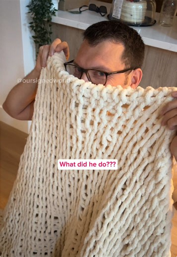 Heartwarming Father-Daughter Moments in Sign Language