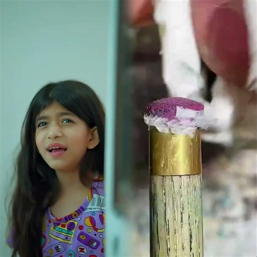 क्या आपको यह वीडियो पसंद है? मेरे चैनल पर सदस्यता लें!🤪🤪🤪 #siblings #sister #brother #funny #fun