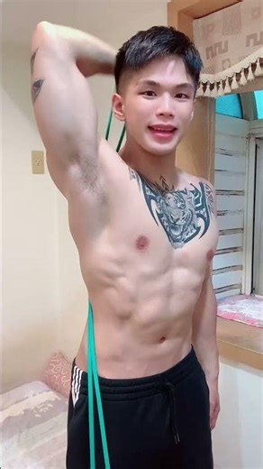 彈力帶手臂 每個動作3 4組15 20下組間休息60 90秒 Every action 4set 15 20rep #fyp #training #homewo