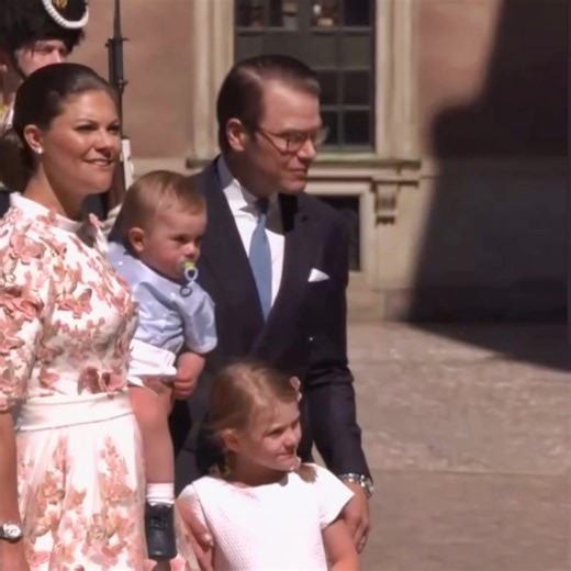 Prince Oscar Hilariously Avoids Walking | Swedish Royal Family