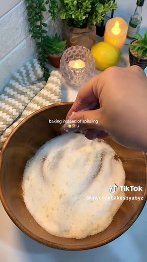 Delicious Frosted Lemon Cookies Recipe