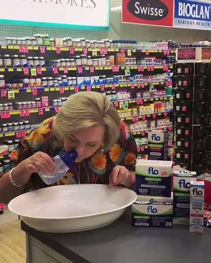 Lou Shows Us How To Flo!