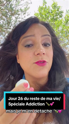 Vidéos de MadameMarin 👾 (@madamemarin) avec son original - MadameMarin 👾