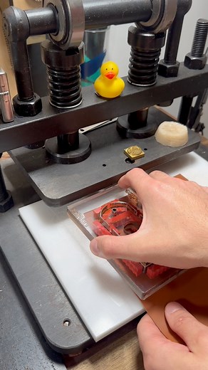 6.5K views · 25 reactions | Using the clicker press #satisfying #leather #leathertok #leatherworker #leatherpunch #leatherasmr #leathertokleathercraft #leathershorts #leathershop #leathertiktok #oddlysatisfying #clickerpress | LeathermanJack | Facebook