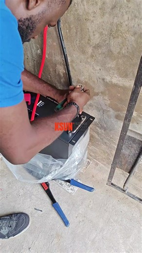 KSUN 6kW solar panel array and 6.2kVA hybrid off-grid inverter and 5.12kWh energy storage lithium battery. #ksunpower #solarpanel #hybridinverter #lithiumbattery #ksunsolar