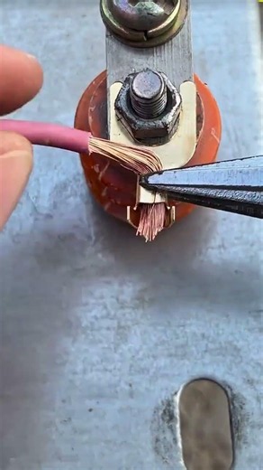 How to Properly Crimp a Wire Terminal Without Special Tools