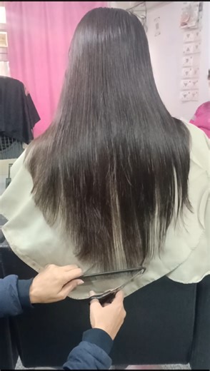 basic v shape haircut with unique technique💇✅ v shape haircut/ #youtubeshorts #hairstyle #layercut