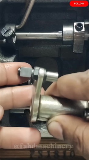 How to Set Knife Cam Timing and Cutter Adjustment on a Singer Industrial Sewing Machine . #SilaiMachineRepair #SewingTutorial #sewingHack #SewingTips #DIYRepair