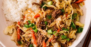Easy Asian Ground Beef and Cabbage Stir Fry | What Great Grandma Ate