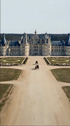 How Versailles Was Built