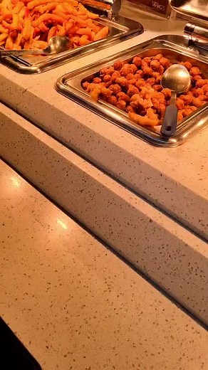 Wings World Cuisine Wolf Tone Street Dublin Ireland 🇮🇪 #foodie #buffet #fyp #wings #120dishes #chocolate #food #manvsfood @wingsworldcuisine