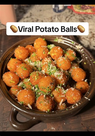 🥔 Crispy Potato Balls Golden on the outside. Fluffy on the inside. And yes… they crunch. 🥔 Ingredients • 3–4 medium gold potatoes (about 650 g) (If you use a full 3 lb bag ,about 12 small potatoes just, use 6 tbsp cornstarch instead.) • 3 tbsp cornstarch • ½ tbsp paprika • ½ tbsp garlic powder • ½ tbsp salt • ½ tbsp black pepper • Fresh chopped parsley • Oil for frying (I used peanut) • Grated Parmesan, for finishing 👨‍🍳 Instructions 1️⃣ Boil the potatoes Peel and boil in salted water until 