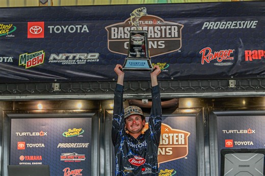 South rewrites Opens history with victory at Sam Rayburn - Bassmaster