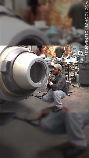Working on an Alien Tripod for War of the Worlds 2005 - Behind the Scenes at SWS