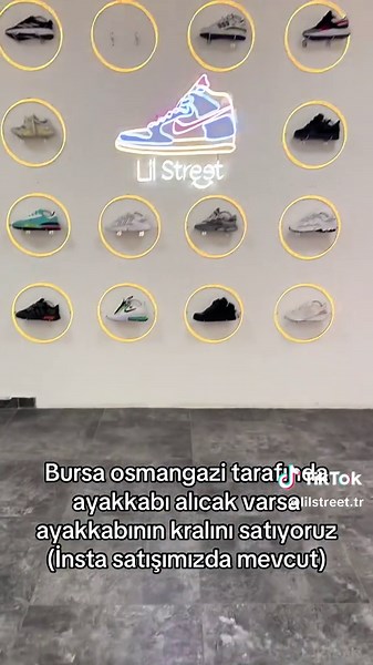 Bursa'da En Kaliteli Ayakkabılar Satışta!