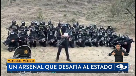 17M views · 372K reactions | Tras el contundente operativo contra el Cártel Jalisco Nueva Generación, quedó al descubierto el alto nivel de poder militar con el que cuenta esta organización criminal. En redes sociales circulan videos que evidencian la magnitud y sofisticación de su armamento. Siga la transmisión en vivo de Noticias Caracol aquí  https://tinyurl.com/yh34vs94 **Noticias Caracol publica estas imágenes con fines netamente informativos | Noticias Caracol | Facebook