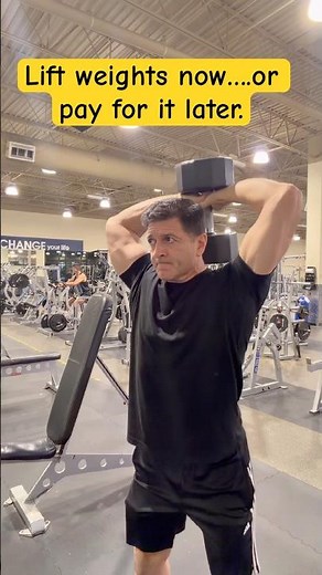 What does lifting weights do for your body? #weightlifting #workoutmotivation #healthandfitness #fit