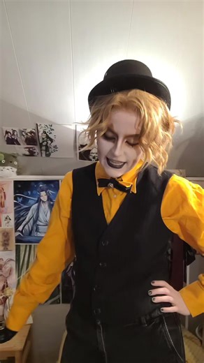 Channeling Anger Through Cosplay as Bill Cipher