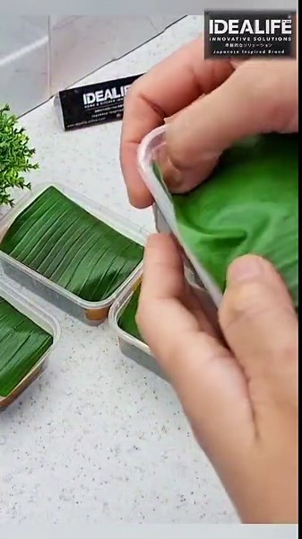 Assalamualaikum.. Dodol Labu Kuning with IDEALIFE Semua Peralatan By: @idealifeonline_ Temukan Ide Resep Harian by Celebrity Chef: @idealifeonline.resep Koleksi cookware lainnya di @idealifeonline.catalogue IDEALIFE Electric Chopper IL-216J * Kapasitas Mangkok : Gelas Besar 2 Liter * Termostat - perlindungan anti panas berlebih * Pengupas bawang putih * Kecepatan Tunggal * Pisau Stainless Steel x 2 * Pembersihan Mudah * Sempurna untuk: Daging, Sayuran, daging cincang Motor 350W bertenaga IDEALIF