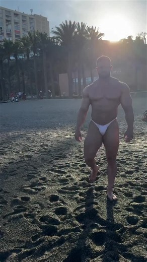 Hochan William on Instagram: "Eddie Chipp"