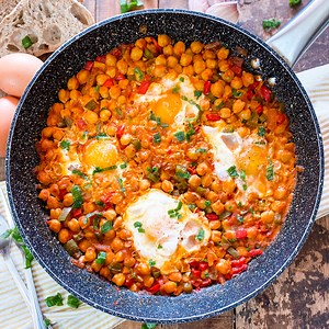Spanish Garbanzo Beans with Eggs | Easy One-Pan Breakfast Recipe