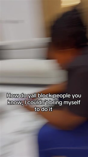 Creating Engaging Loop Transitions in Video