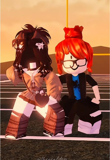 Collaborative Roblox Dance Studio Gameplay with Friends