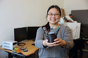 Robotic palm mimics human touch. Full video: https://bit.ly/4brVOl0 | CSAIL - MIT