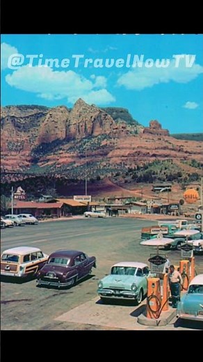 Sedona Arizona 1950s Street Scene, Classic Cars, Shell Gas Service Station, Americana, Old Motels