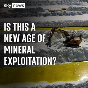 Chile is home to the biggest reserves of lithium in the world, but the scale of its mining is having an impact on local communities and ecosystems. As the world rushes to replace fossil fuels with clean energy, Sky's Ed Conway takes a look at how the the environmental risks of mineral exploitation are rising. Read more: https://trib.al/6NZhaLA | Sky News