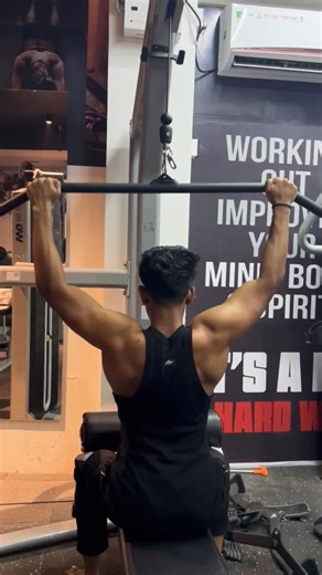 How to use Lat Pulldown correctly! (See description)