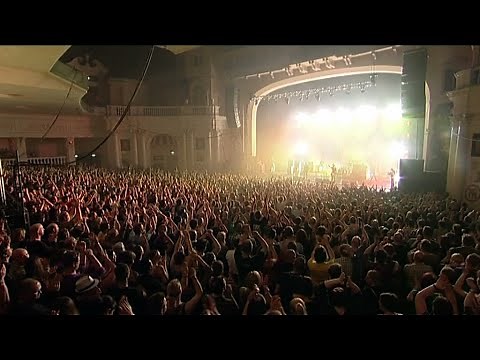 The Levellers – What a Beautiful Day Live